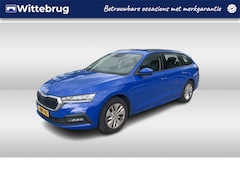 Skoda Octavia Combi - 1.0 TSI 110pk Business Edition / Trekhaak / LED / App-Connect / Clima / Elek. achterklep /