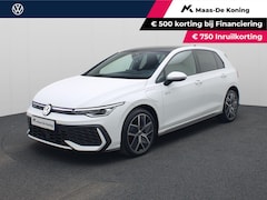 Volkswagen Golf - GTE 1.5eHybrid 272PK GTE · Navigatie · Apple/Android Car Play · Camera + Parkeersensoren ·