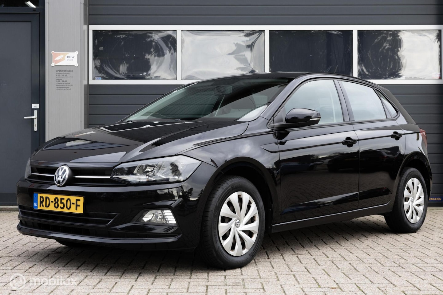 Volkswagen Polo - 1.0 TSI Highline Cruise Navi Carplay NW MODEL - AutoWereld.nl