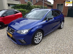 SEAT Ibiza - 1.0 TSI FR Business Intense Navigatie, Achteruitrijcamera, Climate controle, Cruise contro