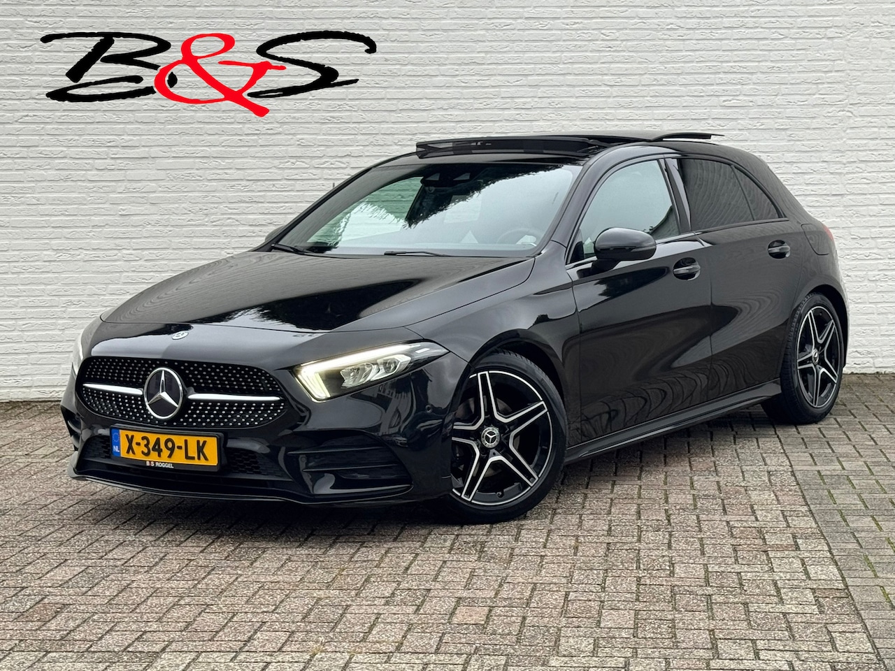 Mercedes-Benz A-klasse - 200 Business Solution AMG Line Pano Cilma Navi Carplay Stoelverw. OEM-sfeerverlichting Dig - AutoWereld.nl