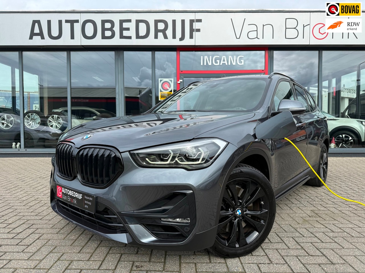 BMW X1 - XDrive25e Executive | M-Sport | SOH 86% | Trekhaak | Camera - AutoWereld.nl