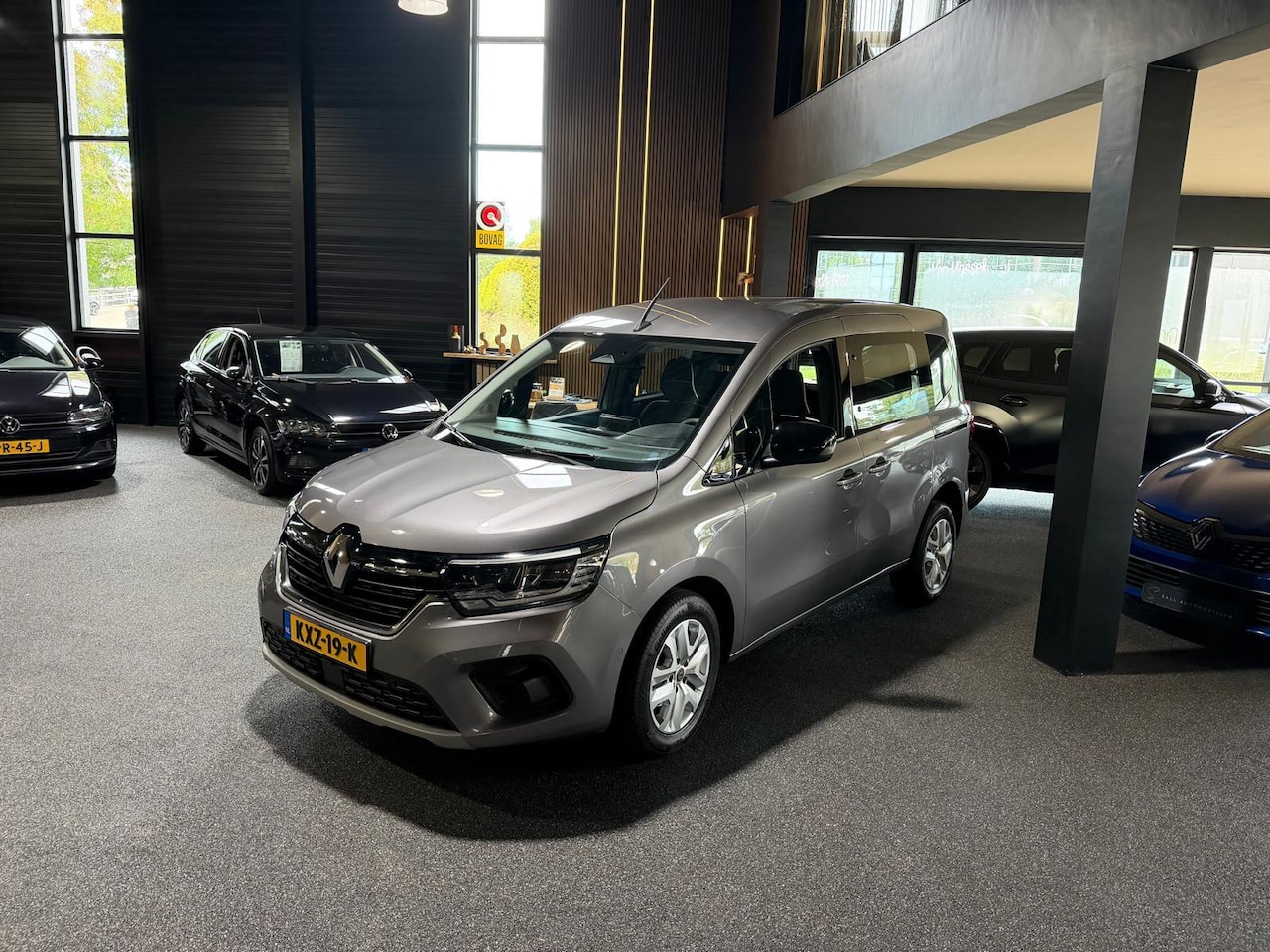 Renault Kangoo - 1.3 TCe Rollstoelauto - AutoWereld.nl