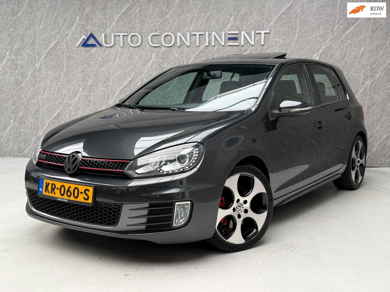 Volkswagen Golf - 2.0 TSI GTI DSG / Onderhouden / Schuifdak / APK - AutoWereld.nl