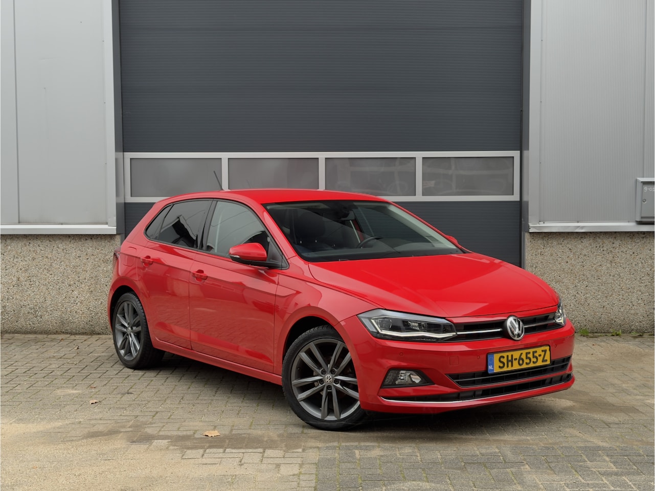 Volkswagen Polo - 1.0 TSI Highline CarPlay, Adapt Cruise, Blind spot, Dealer-onderhouden - AutoWereld.nl