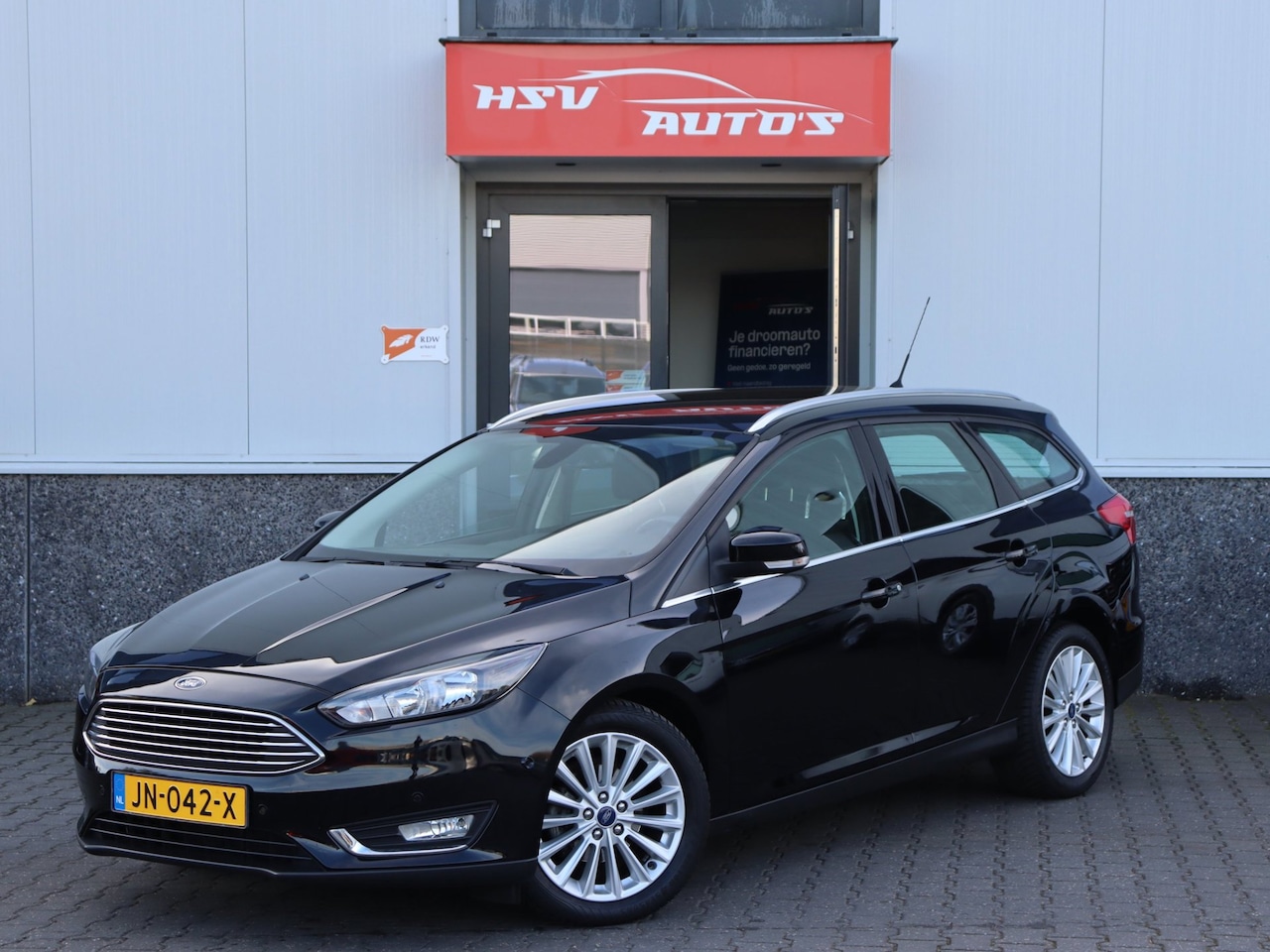 Ford Focus Wagon - 1.5 TDCI Titanium navi LM 4-deurs org NL - AutoWereld.nl