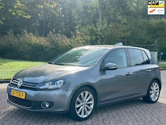 Volkswagen Golf - 1.4 TSI Highline/AUTOMAAT/AIRCO/CRUISE/HALF LEDER/NAVI/PARKEERSENS VOOR-ACHTER/TREKHAAK/XE