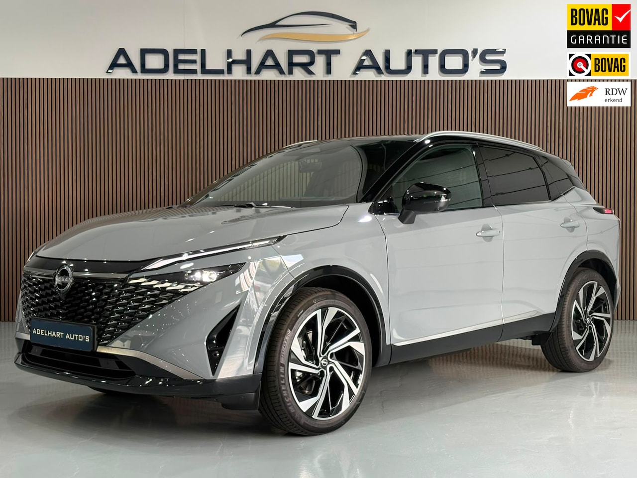 Nissan Qashqai - 1.3 MHEV Xtronic Tekna Plus Nardo Grey / Panorama dak / Full Leder / Full option - AutoWereld.nl
