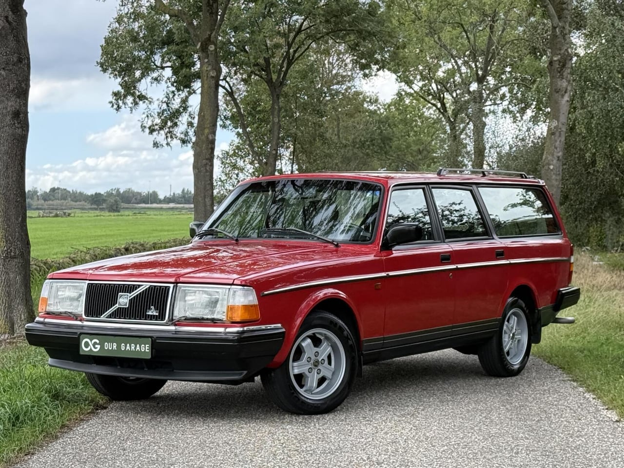 Volvo 240 - 2.3i GL|Automaat|Roestvrij|Unieke staat - AutoWereld.nl
