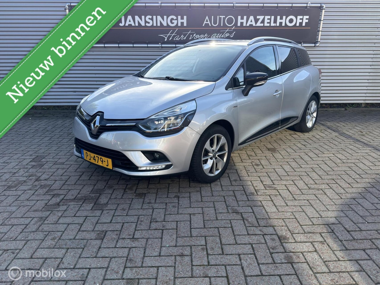 Renault Clio Estate - 0.9 TCe Limited | PDC Achter | Navi | Cruise | - AutoWereld.nl