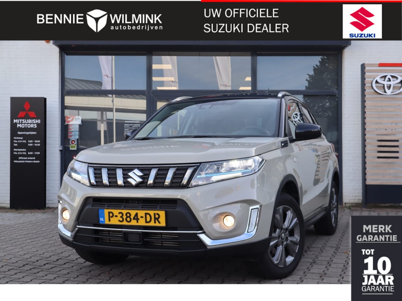 Suzuki Vitara - 1.4 BoosterJet Select Hybrid AdaptiveCruise | Carplay | All seasons - AutoWereld.nl