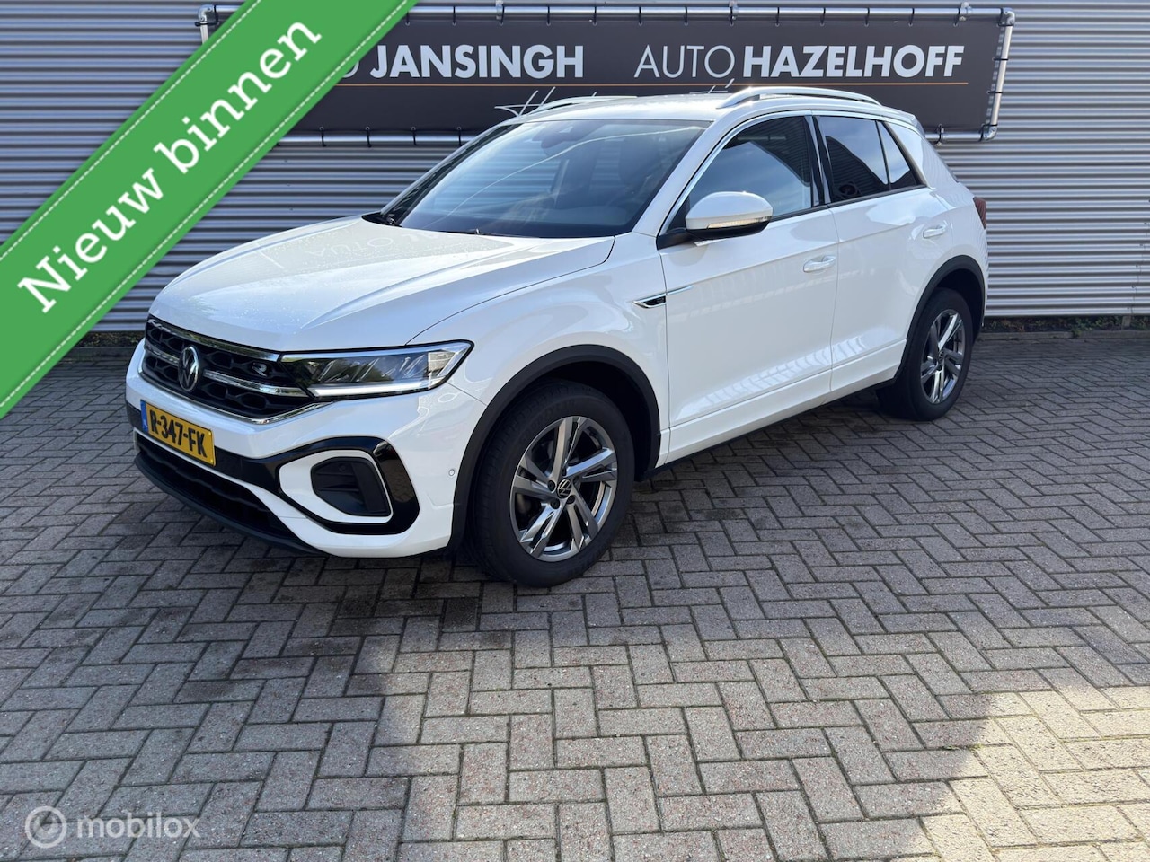 Volkswagen T-Roc - 1.0 TSI R-Line | Camera | Dodehoekdetectie | ACC | Clima | - AutoWereld.nl