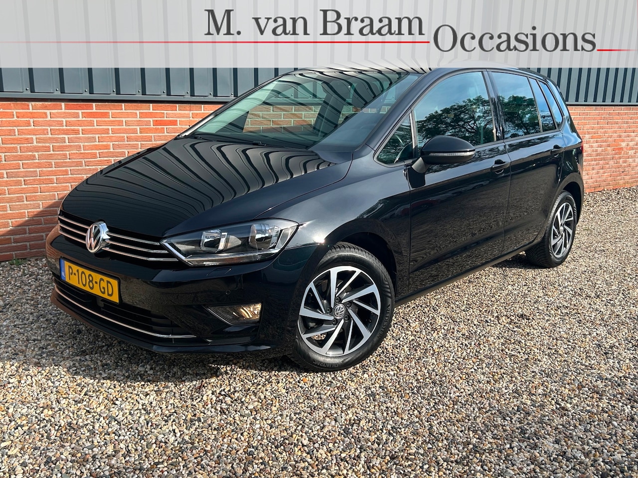 Volkswagen Golf Sportsvan - 1.2 TSI Sound DSG Pdc/Ecc/Lmv/Pr-Glass - AutoWereld.nl