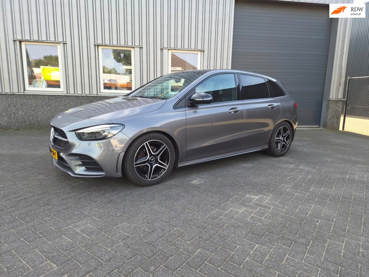 Mercedes-Benz B-klasse - 200 Business Solution AMG 200 Business Solution AMG - AutoWereld.nl