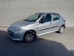 Peugeot 206 - 1.1 XS bouwjaar 2009 met nw apk