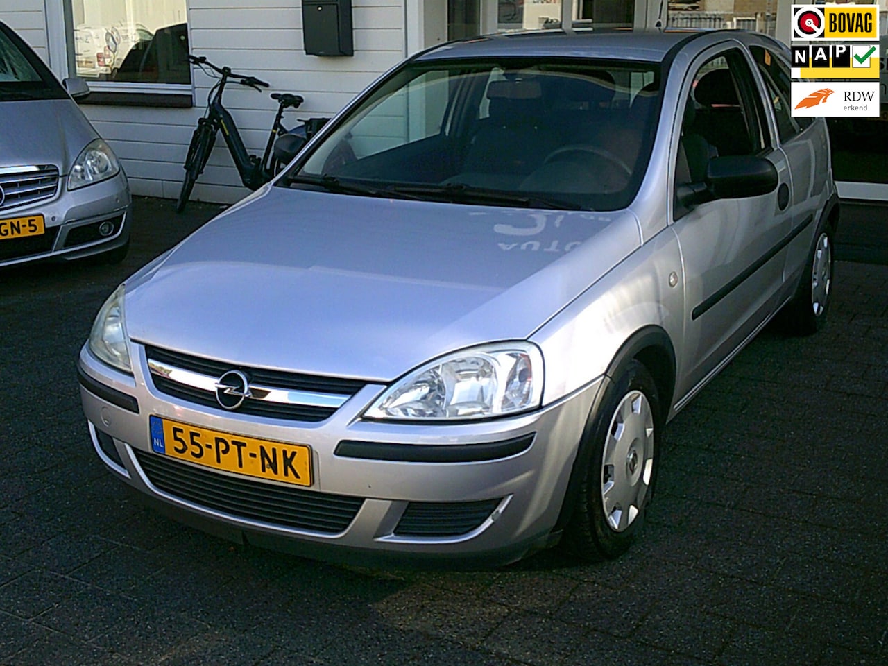 Opel Corsa - 1.2-16V Rhythm 1.2-16V Rhythm - AutoWereld.nl