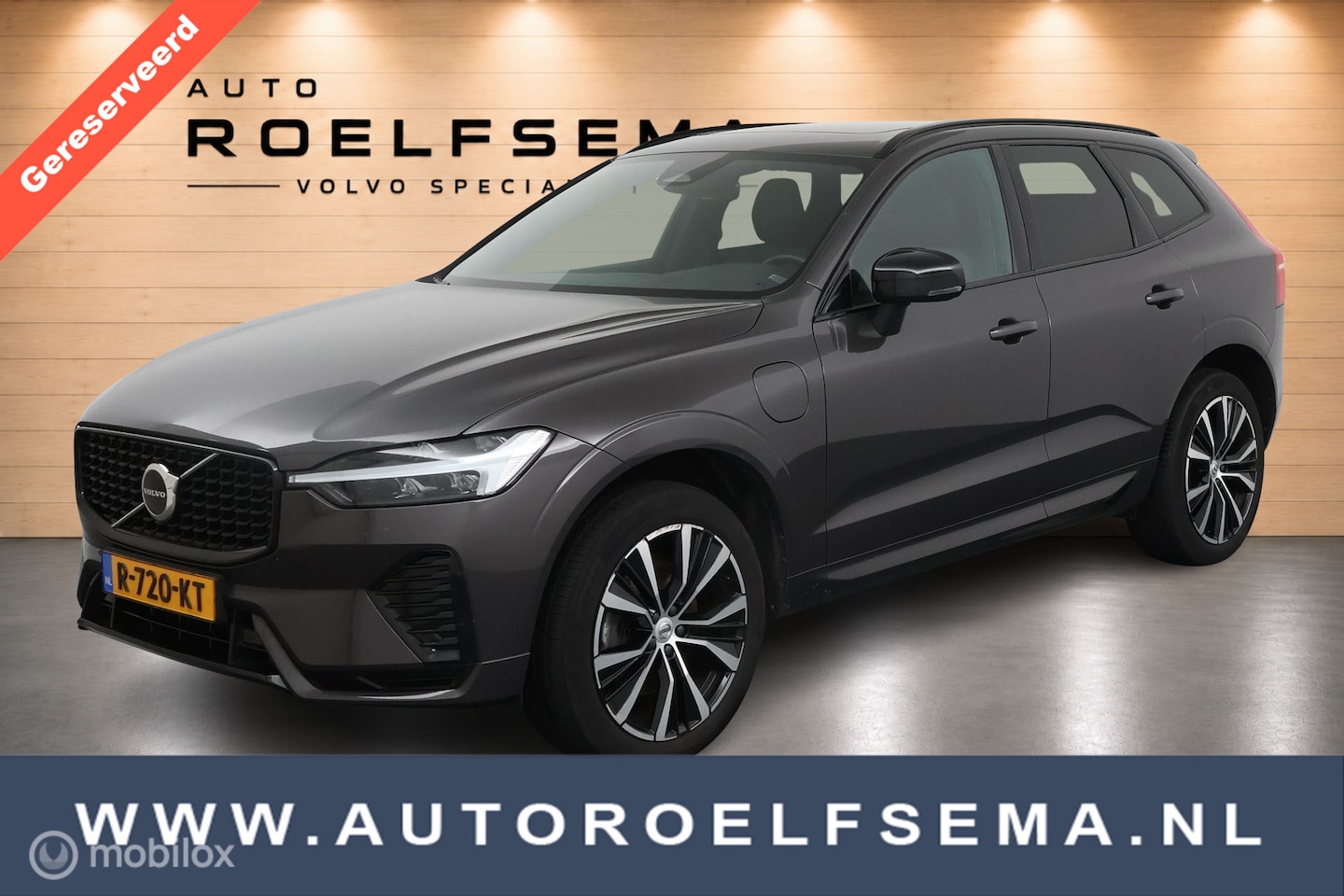 Volvo XC60 - 2.0 T6 Plug-in hybrid AWD Plus Dark | Adaptieve Cruise | Panoramadak | Trekhaak | BLISS | - AutoWereld.nl