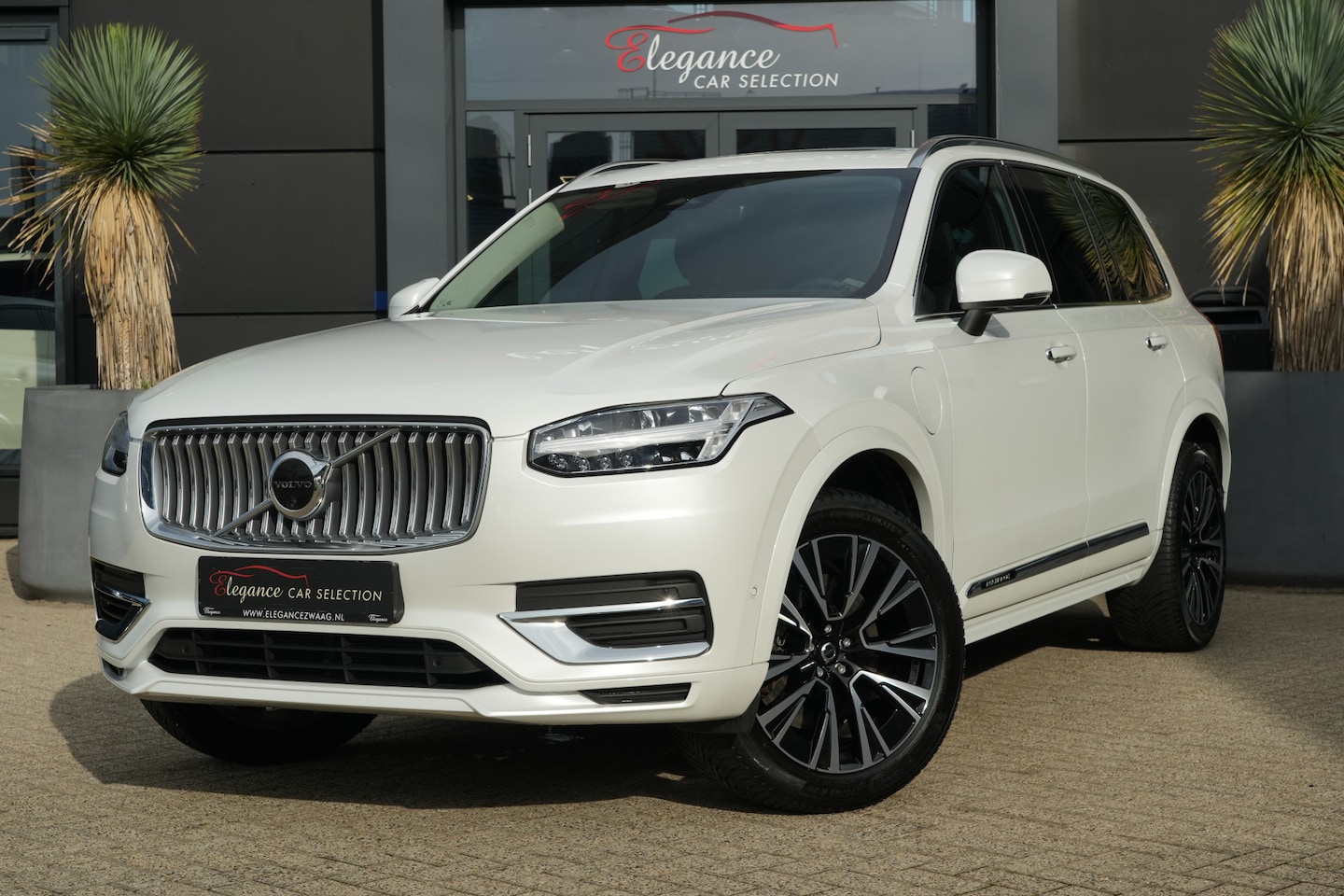 Volvo XC90 - 2.0 T8 Recharge AWD Plus Bright 2.0 T8 Recharge AWD Plus Bright - AutoWereld.nl