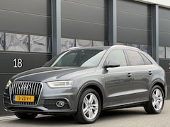 Audi Q3 - 2.0 TDI S-Line Clima Navi Pdc