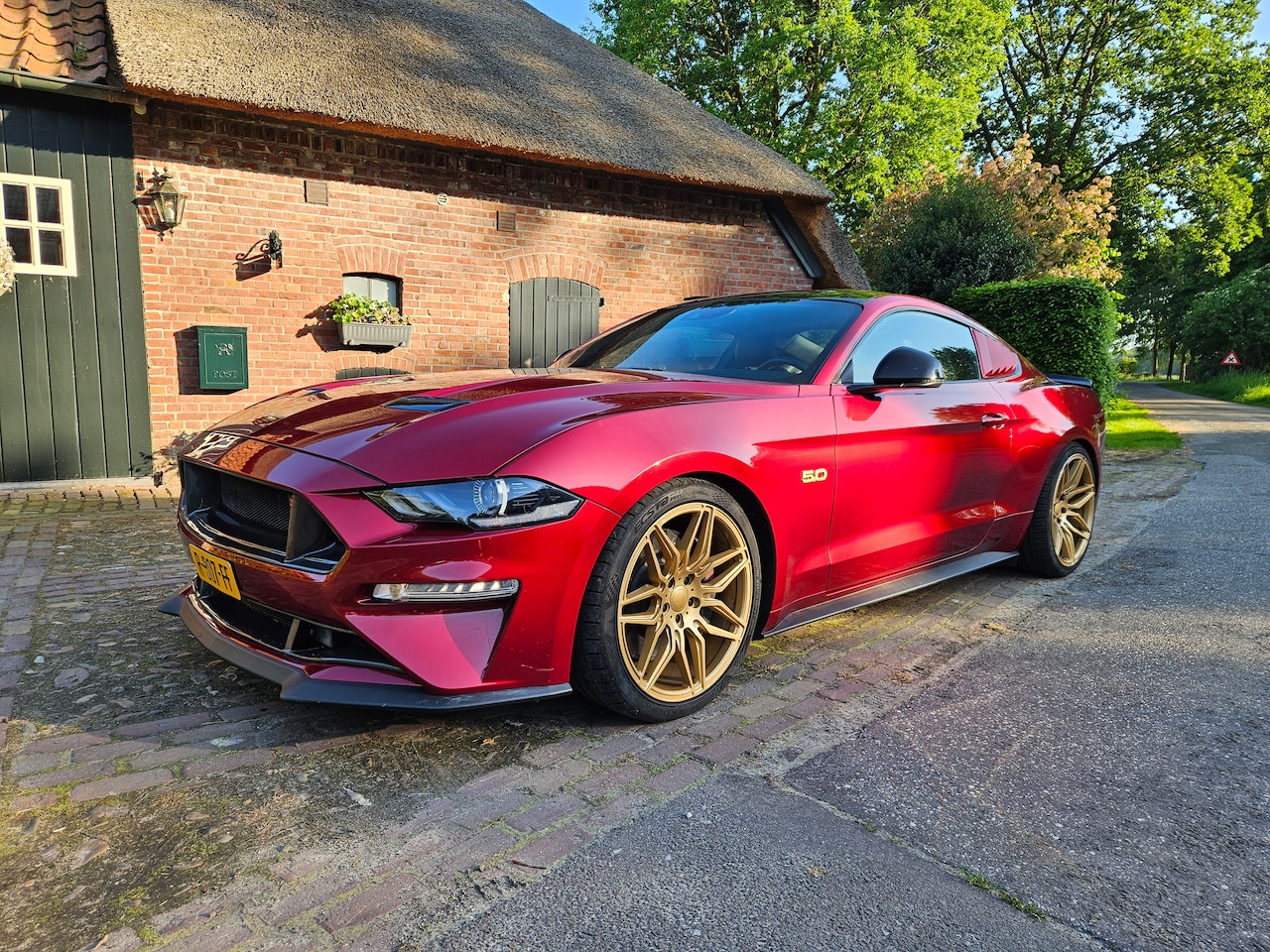 Ford Mustang Fastback - 5.0 V8 GT Ford Mustang 5.0 V8 10 traps automaat nieuwstaat!! Kanon!!! - AutoWereld.nl