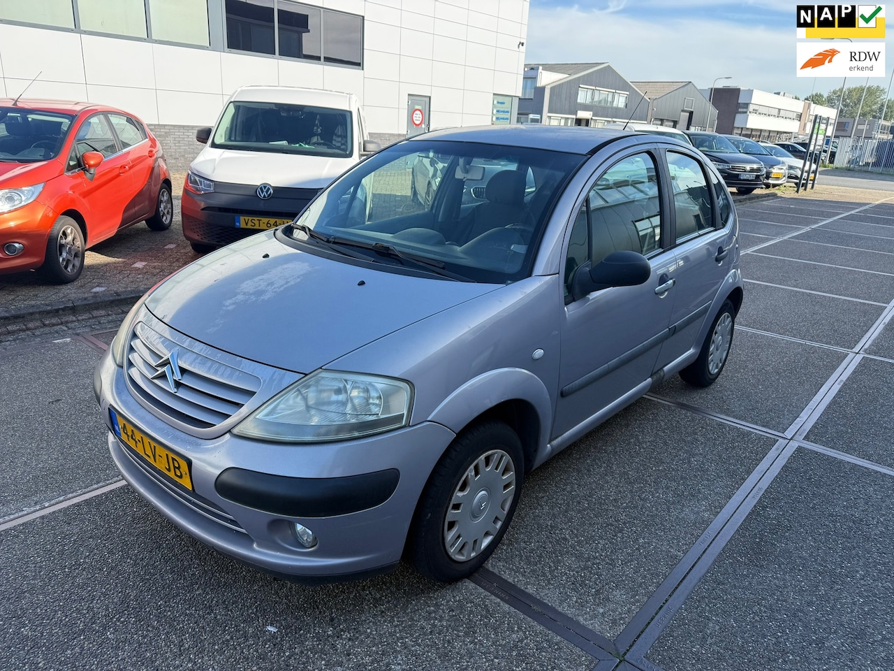 Citroën C3 - 1.4i Ligne Prestige / nap / motor 100% / rijd en schakelt goed / inruilauto / mag zo weg / - AutoWereld.nl