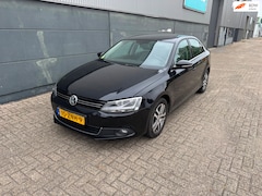 Volkswagen Jetta - 1.6 TDI High Executive Line BlueMotion