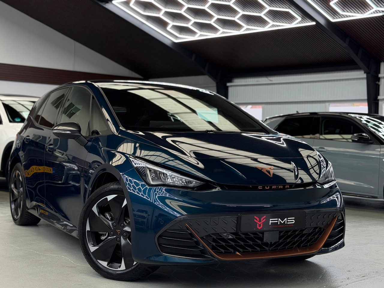 CUPRA Born - Performance 82 kWh HuD Camera 231pk - AutoWereld.nl