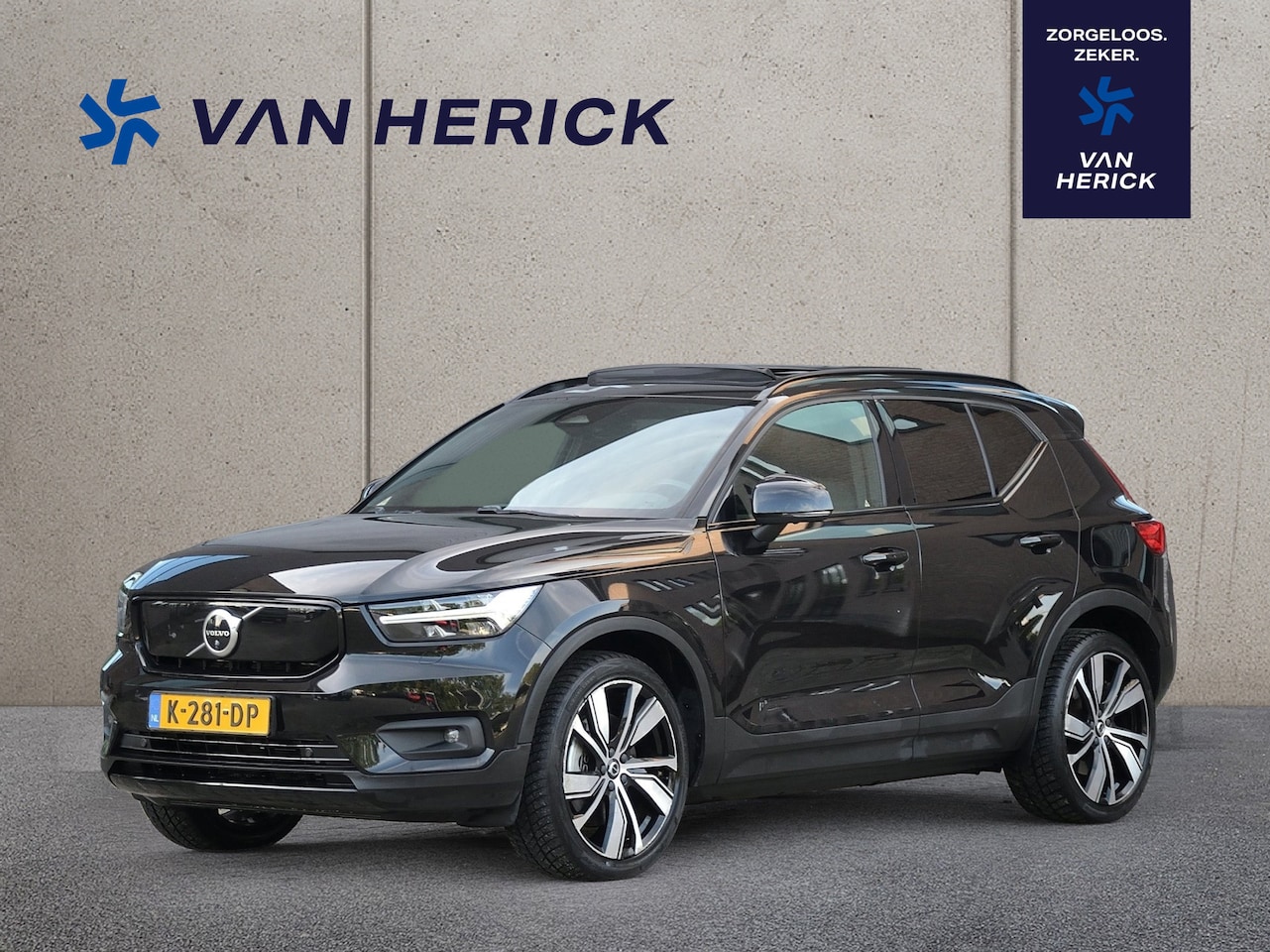 Volvo XC40 - Recharge P8 AWD R-Design 408PK | Panoramadak | Leder | 360 Camera - AutoWereld.nl