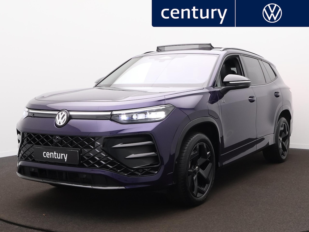 Volkswagen Tayron - 1.5 eHybrid R-Line Panoramadak - Lederen bekleding - Trekhaak - Camera - AutoWereld.nl
