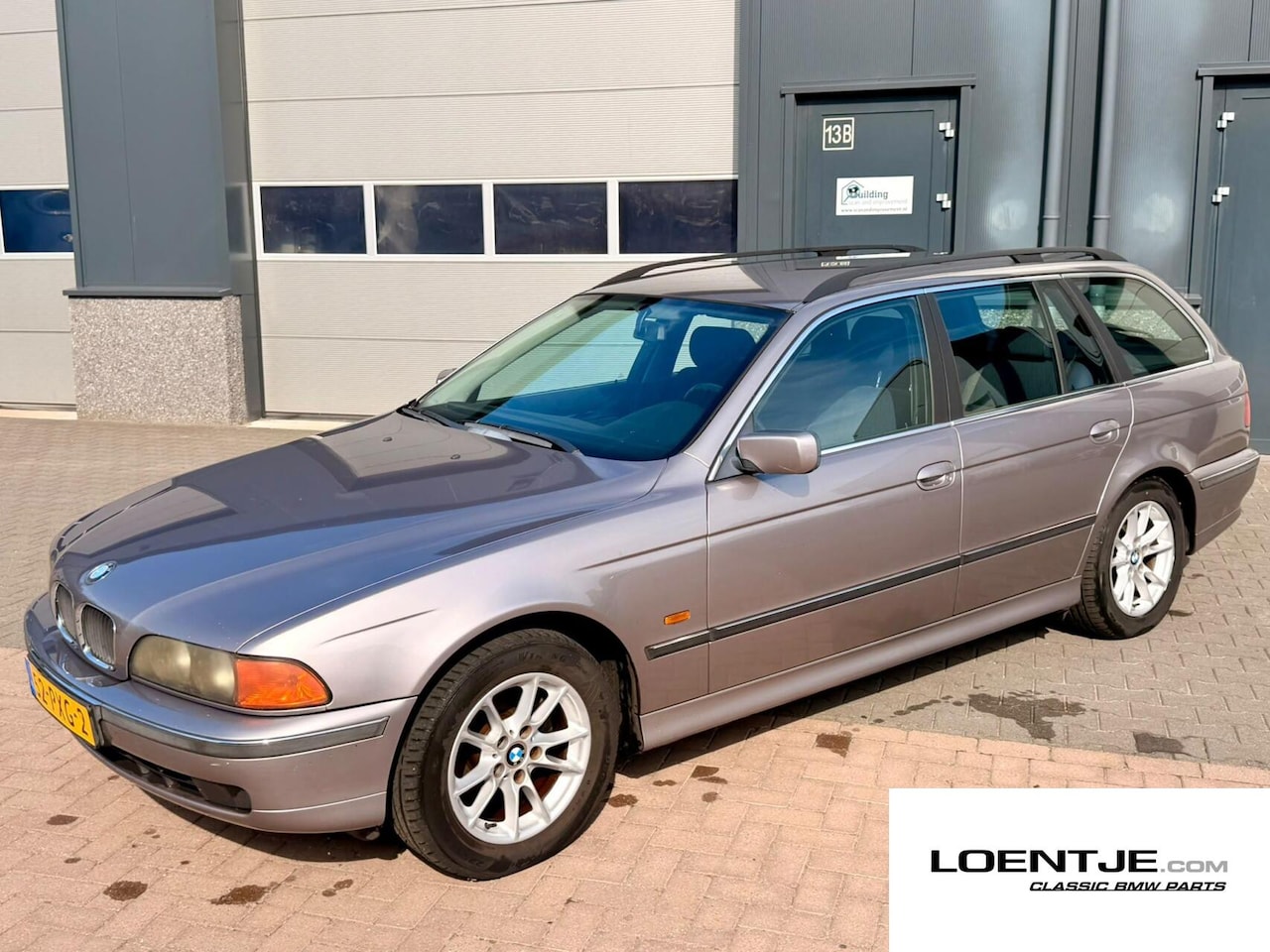 BMW 5-serie Touring - 520i 520i - AutoWereld.nl