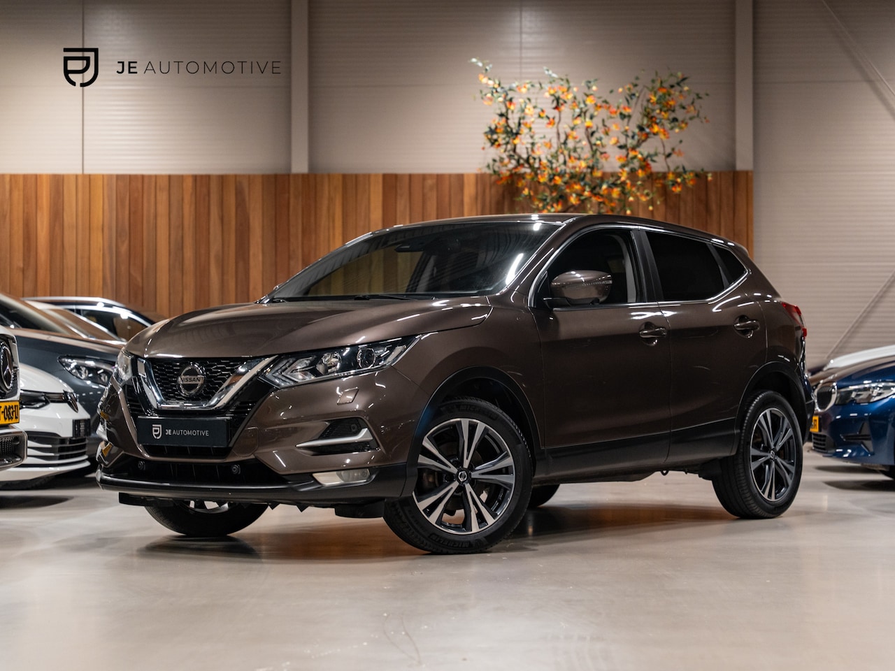 Nissan Qashqai - 1.3 MHEV N-Connecta 1.3 MHEV N-Connecta, Navi, Cruise, Clima, 360 Cam, Trekhaak, Private Glas, PDC, Volledig O - AutoWereld.nl