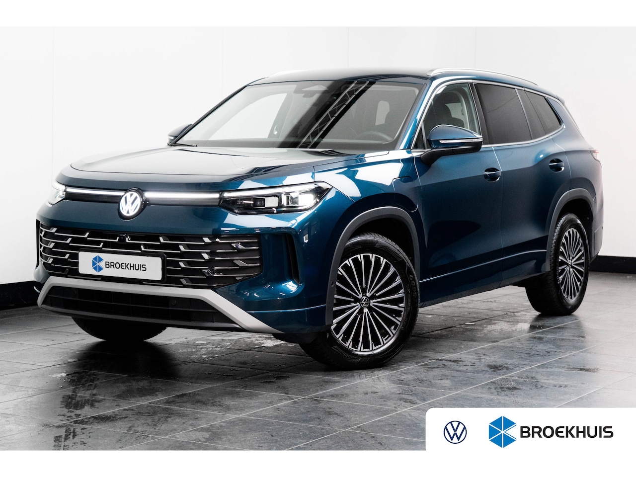 Volkswagen Tayron - 1.5 TSI eHybrid 204PK DSG-6 Elegance | TREKHAAK | AUTO. A. KLEP | 360 CAMERA | NAVIGATIE | - AutoWereld.nl
