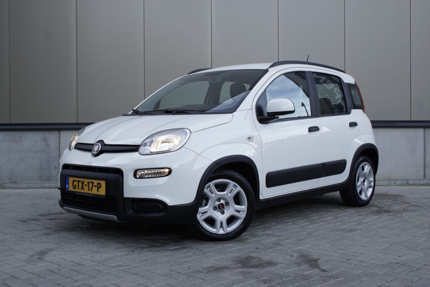 Fiat Panda - 1.0 Hybr. City Life - AutoWereld.nl