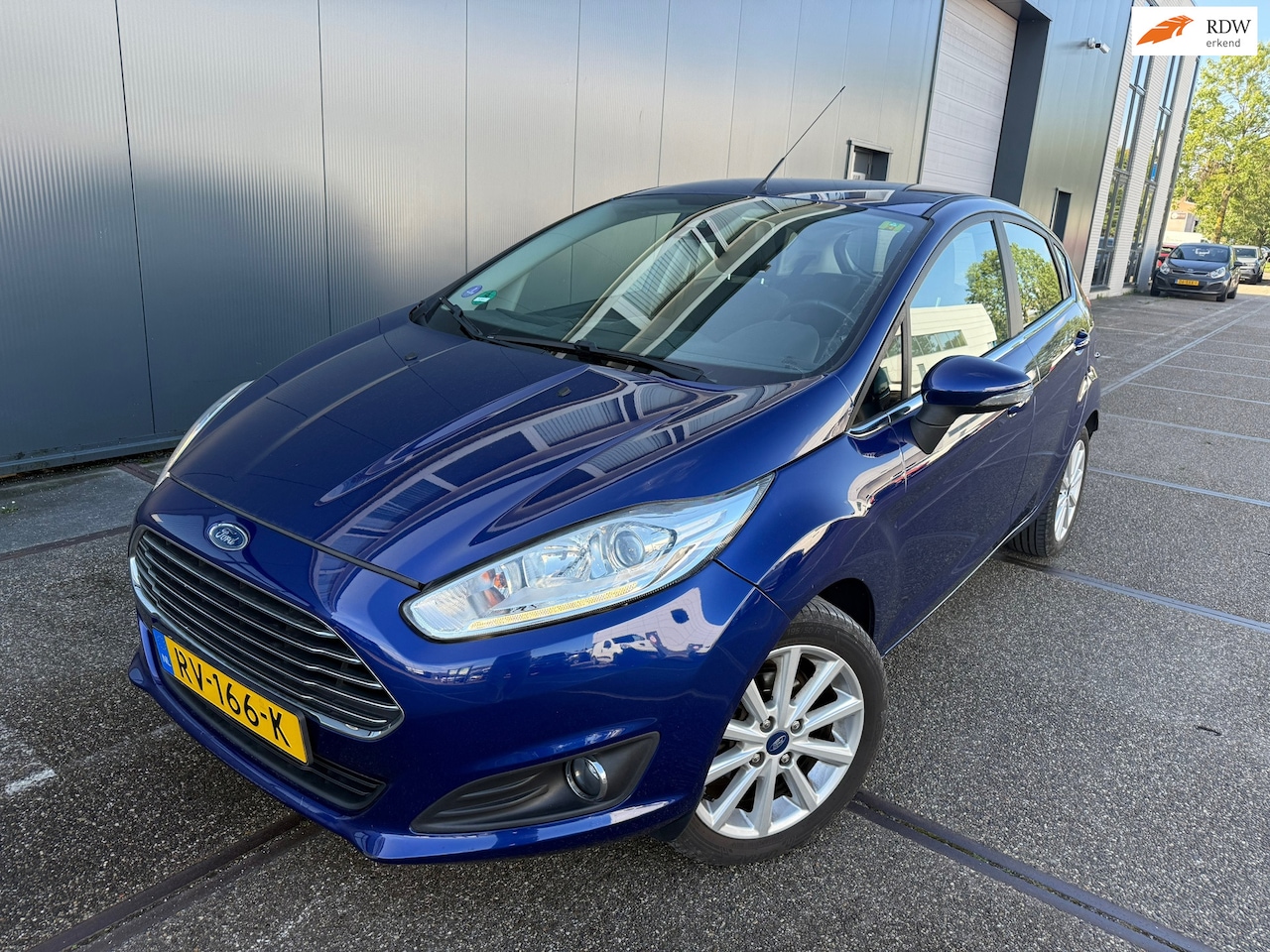 Ford Fiesta - 1.0 EcoBoost Titanium / NAP / APK / AIRCO / 2 SLEUTELS / GOED ONDERHOUDEN / ZEER NETTE AUT - AutoWereld.nl