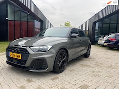 Audi A1 Sportback - 35 TFSI S Line 3x S-Line S Tronic BOMVOL Black Style
