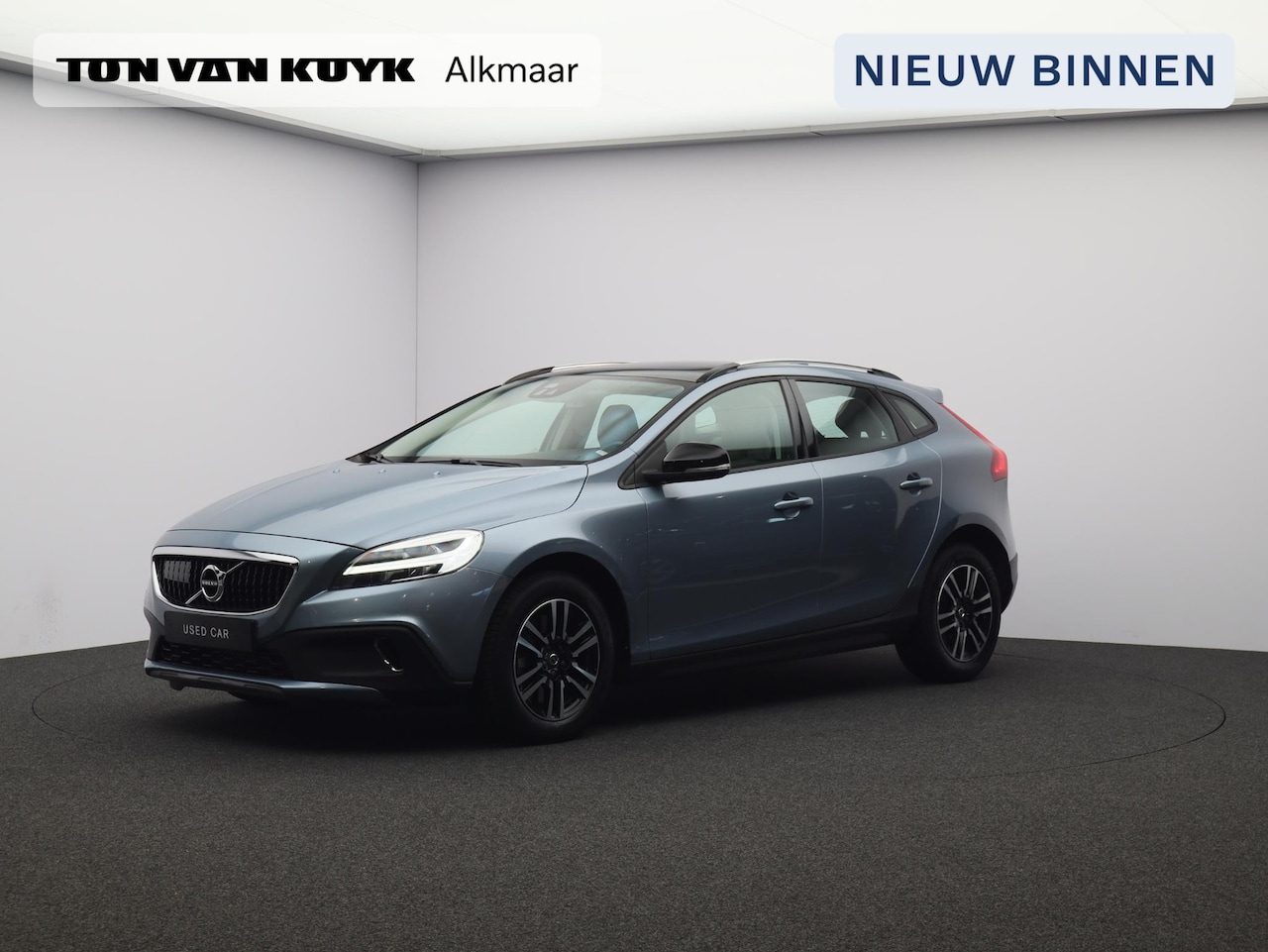 Volvo V40 Cross Country - T3 152PK Edition+ / Adaptive Cruise / BLIS / Leder / Parkeerverwarming / Panoramisch Dak / - AutoWereld.nl