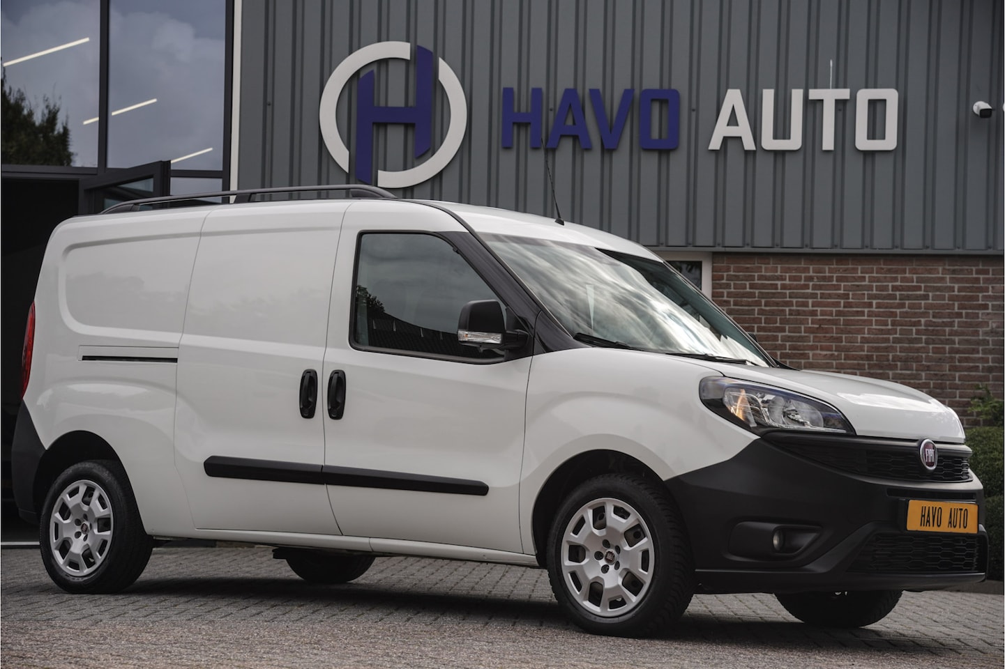 Fiat Doblò Cargo - 1.4 T-Jet L2 Maxi, AIRCO, TREKHAAK, INCL. BTW-BPM - AutoWereld.nl