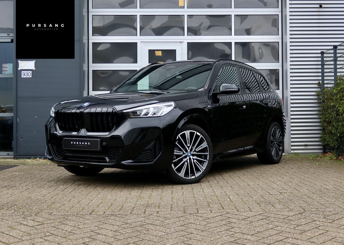 BMW X1 - xDrive25e M Sport | Trekhaak | Panorama | Elektr. Achterklep - AutoWereld.nl