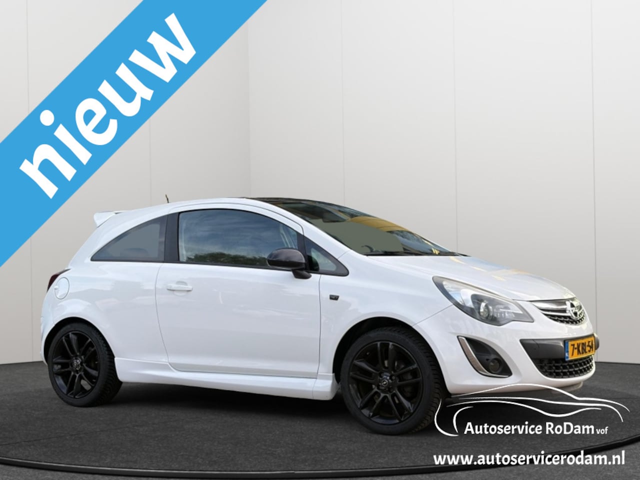 Opel Corsa - 1.2-16V Color Ed. - AutoWereld.nl