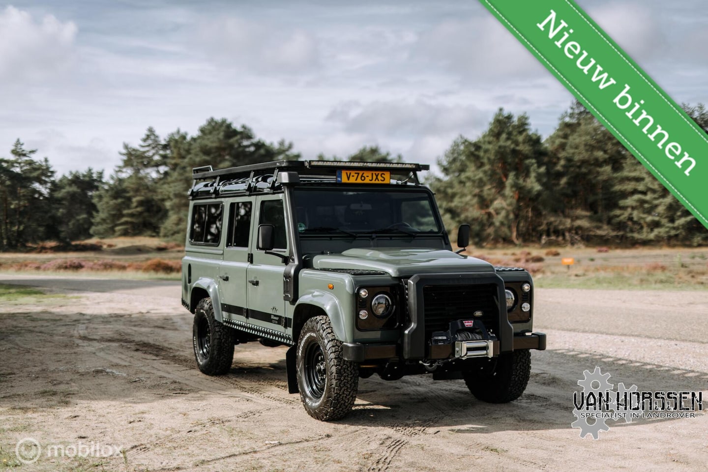 Land Rover Defender 110 - 2.2 D SW 110” Blaser Edition - One of 60 - AutoWereld.nl