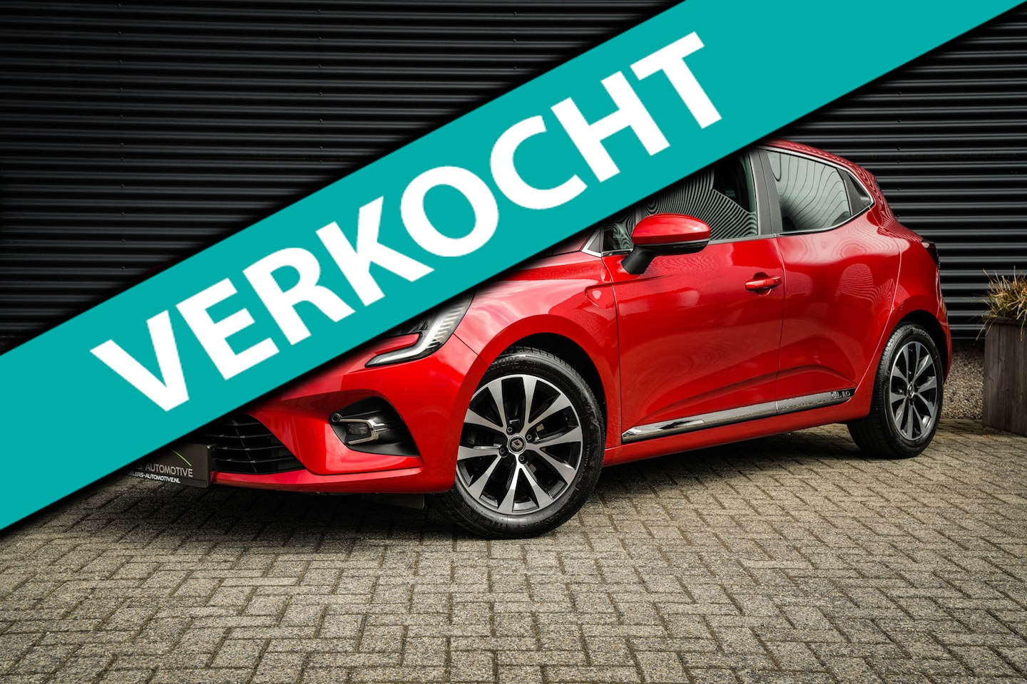 Renault Clio - 1.0 TCe Intens | CarPlay | Clima | Cruise | PDC | Metalic lak | DAB | LED | - AutoWereld.nl