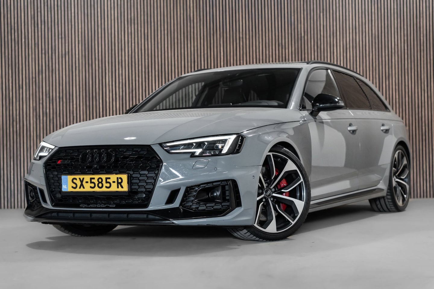 Audi A4 Avant - 2.9 TFSI RS4 quattro Pano Leder B&O LED Head up Carbon - AutoWereld.nl