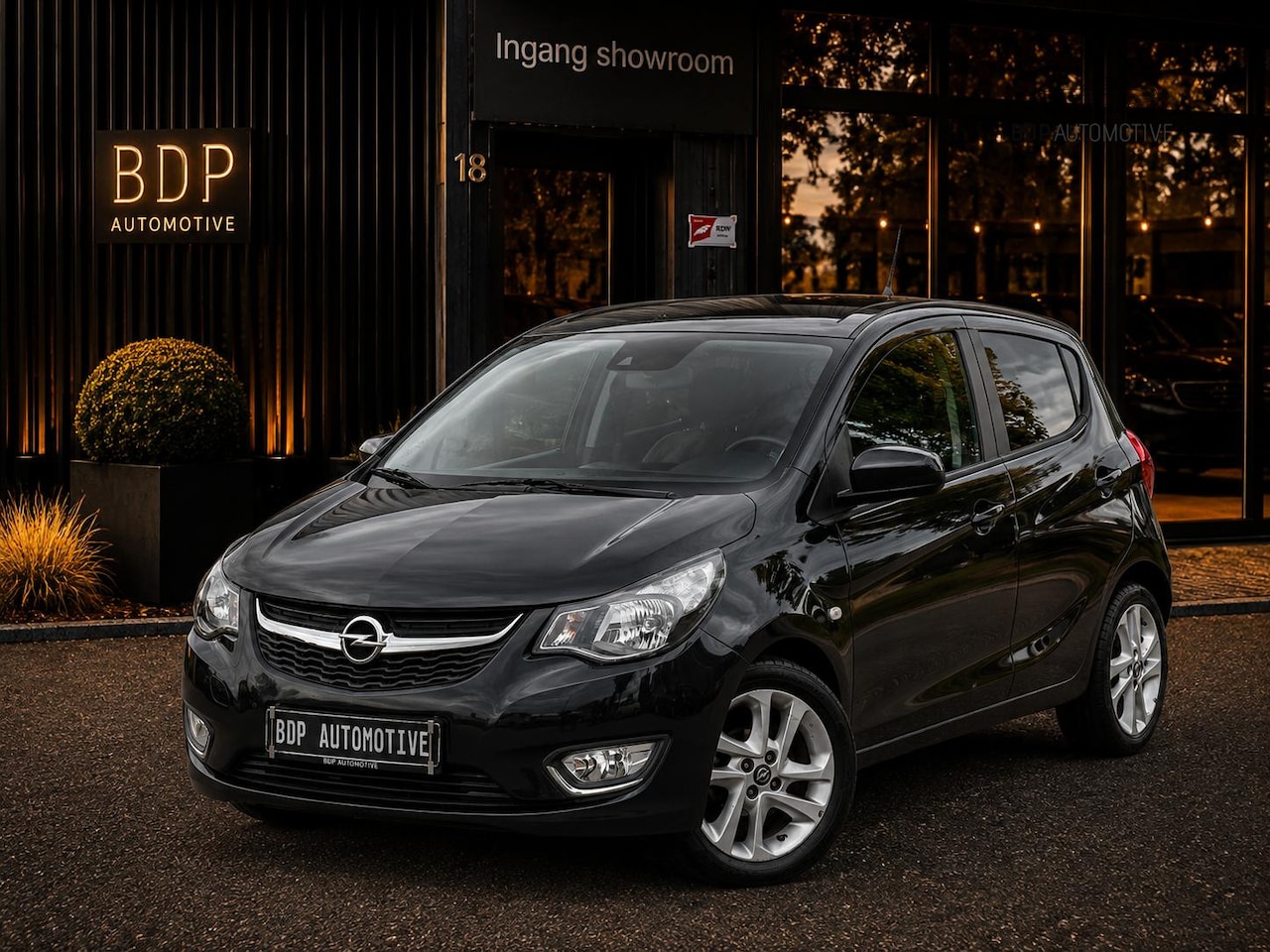 Opel Karl - 1.0 ecoFLEX Innovation CHECK ENGINE LAMPJE AAN! 1ste eigenaar | Leer | Stoelverwarming | P - AutoWereld.nl