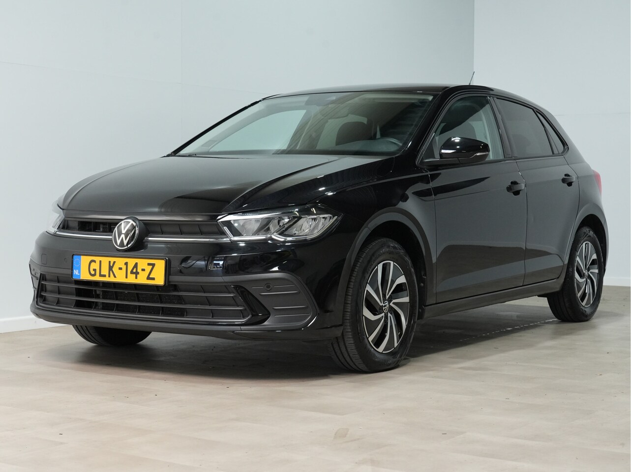 Volkswagen Polo - 1.0 95pk TSI Life Edition Parkeersensoren Keyless Entry Climatronic WM - AutoWereld.nl
