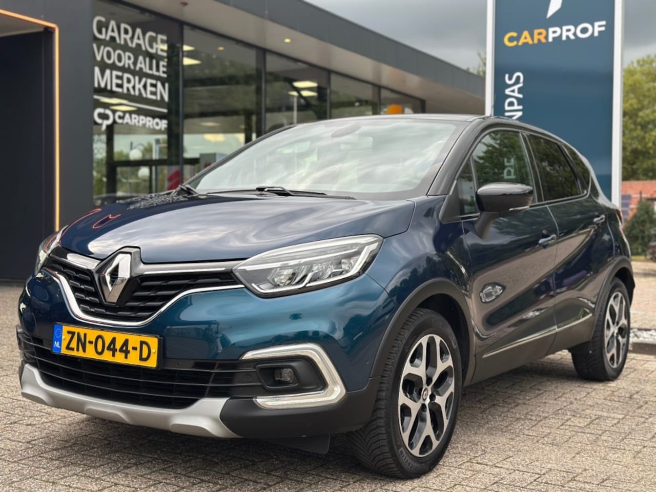 Renault Captur - 0.9 TCe Intens Dealeronderhouden '' Trekhaak - Camera - Keyless Entry '' - AutoWereld.nl