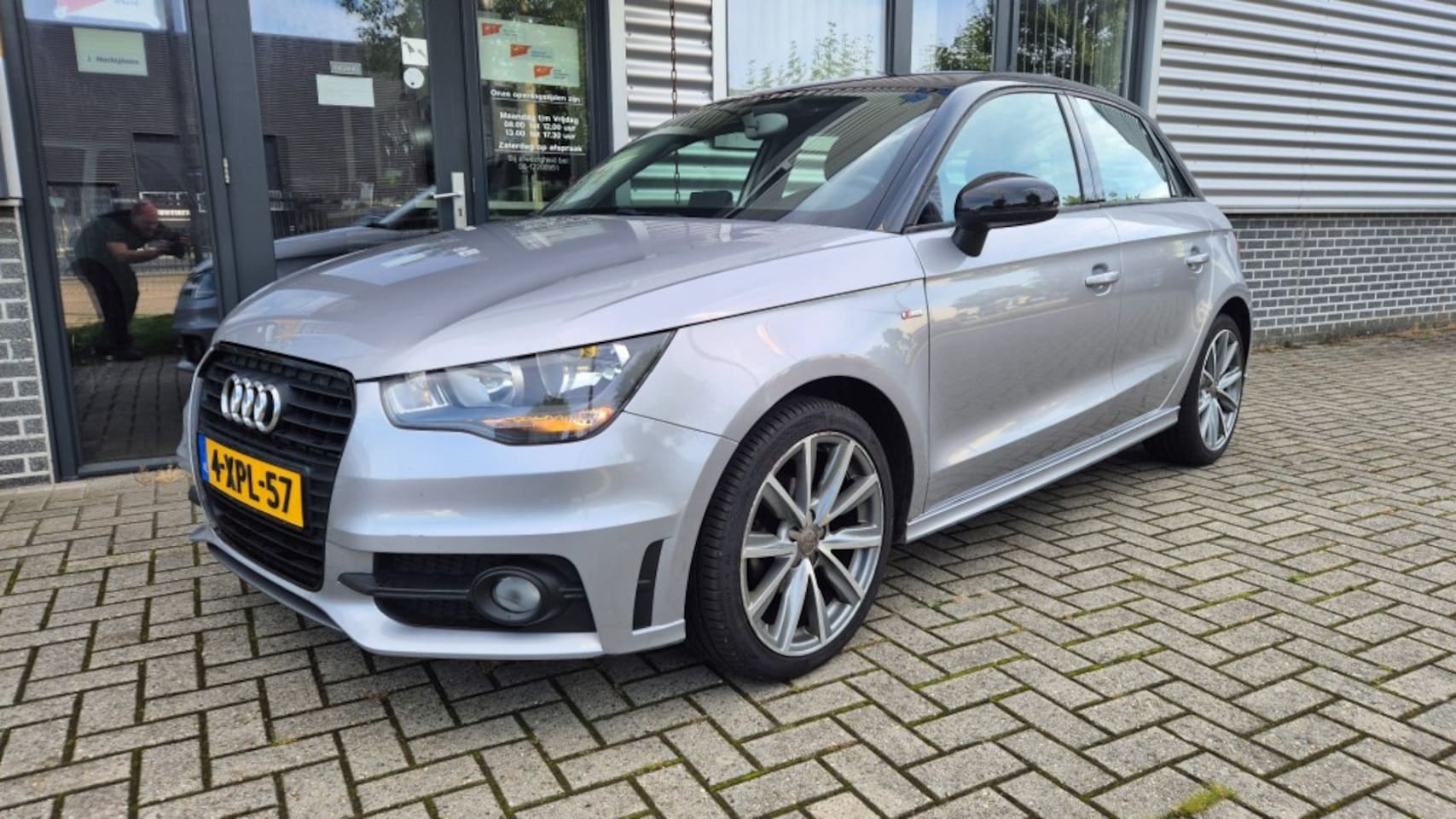 Audi A1 Sportback - SPORTBACK 1.2 TFSI ADMIRED S LINE AIRCO CRUISE NAVI - AutoWereld.nl