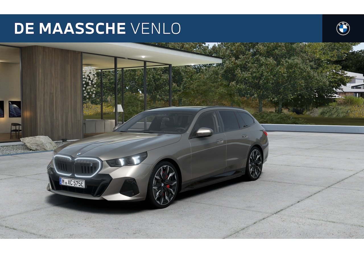 BMW i5 Touring - eDrive40 M Sport / Panoramadak / Sportstoelen / Trekhaak / Achteruitrijcamera / Adaptieve - AutoWereld.nl