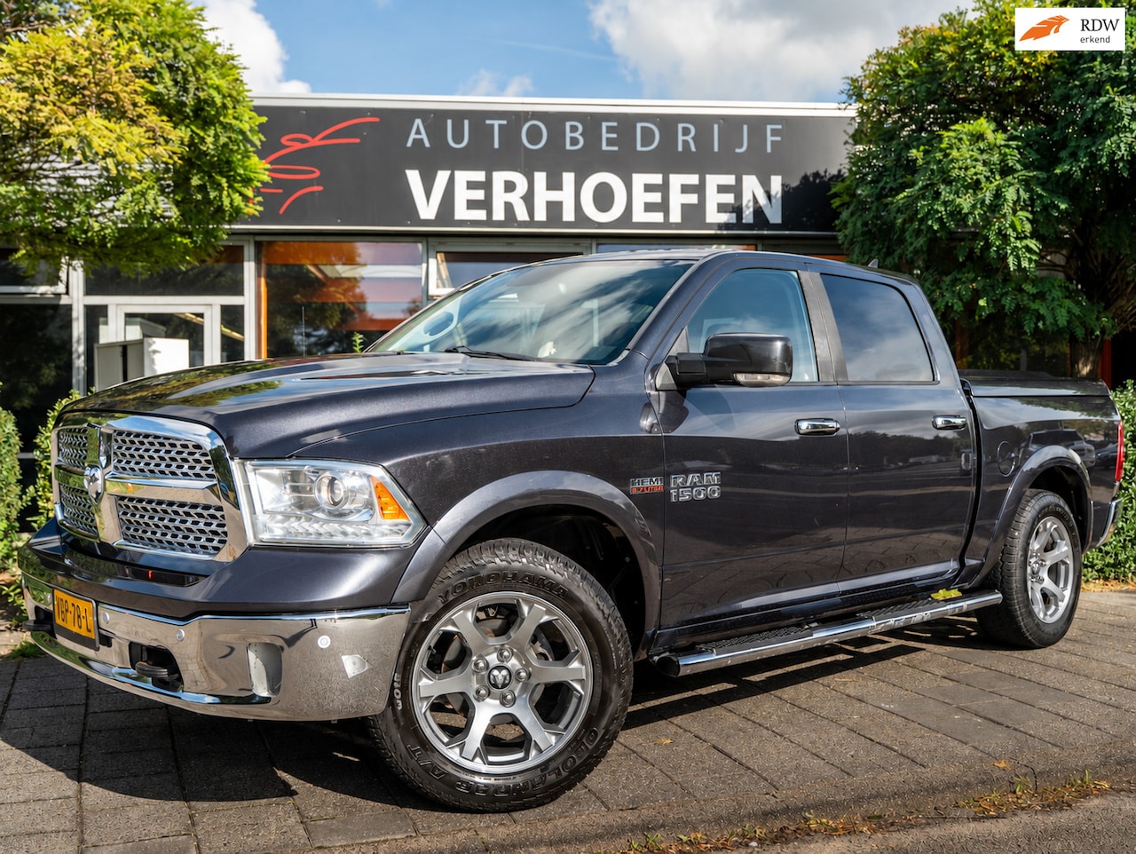Dodge Ram 1500 - 5.7 V8 4x4 CREW Cab 6'4 Sport | 300 L TANK | FULL OPTION | ALPINE SOUND | STOEL VENTALITIE - AutoWereld.nl