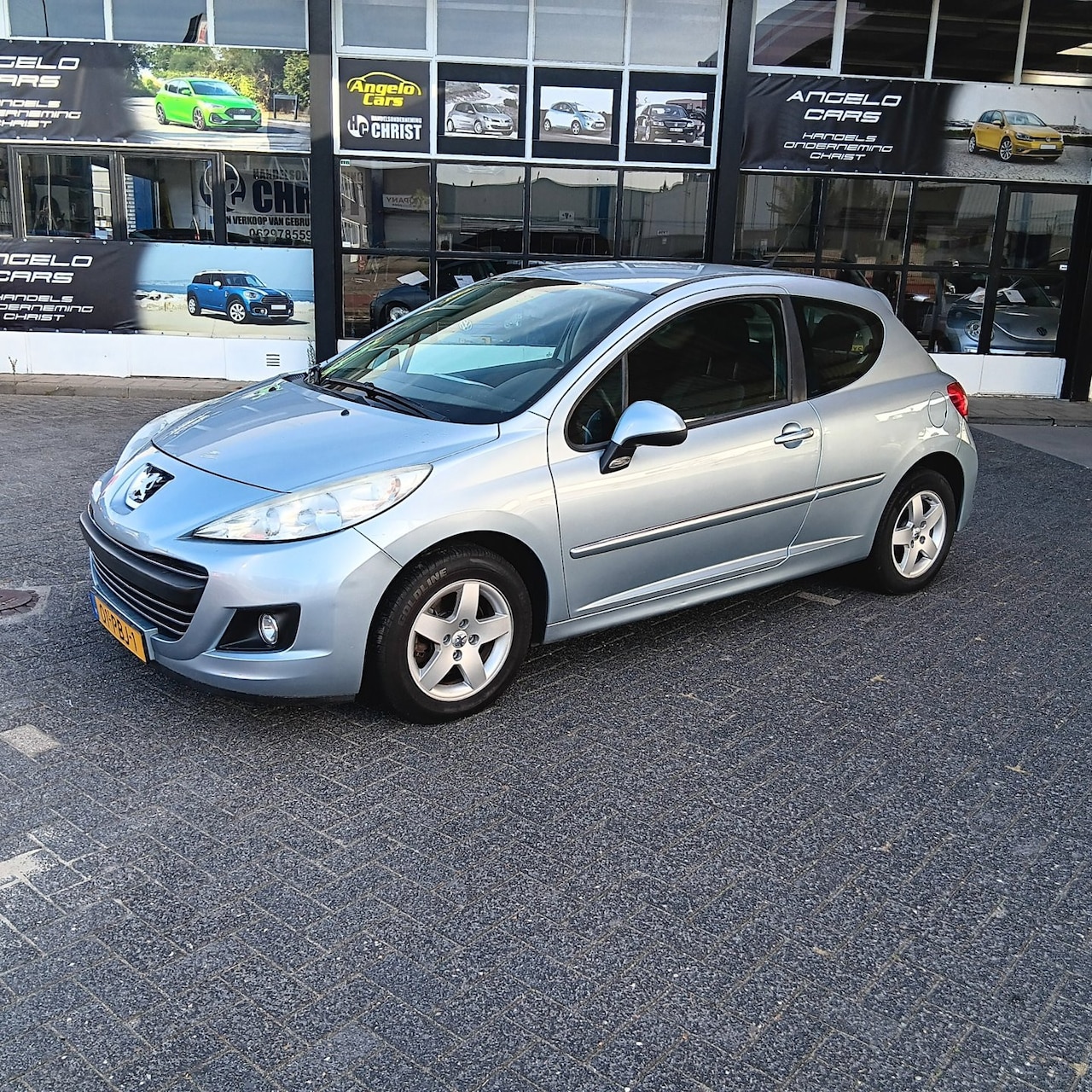 Peugeot 207 - 1.4 VTi Style 1.4 VTi Style - AutoWereld.nl