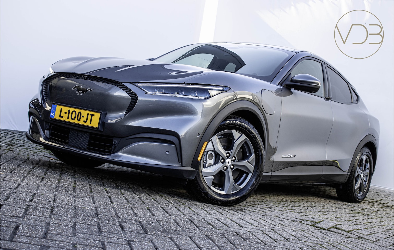 Ford Mustang Mach-E - SOH 93.5% Extended RWD 98 kWh incl BTW Origineel NL - AutoWereld.nl